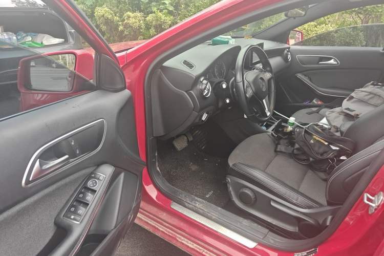 Used Mercedes-Benz A-Class 2013 A 180 Fashion Model Driver Seat