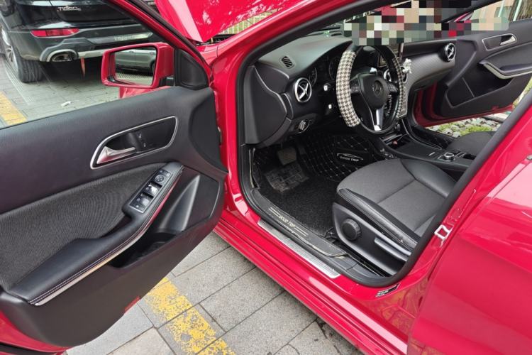 Used Mercedes-Benz A-Class 2013 A 180 Fashion Model Driver Seat