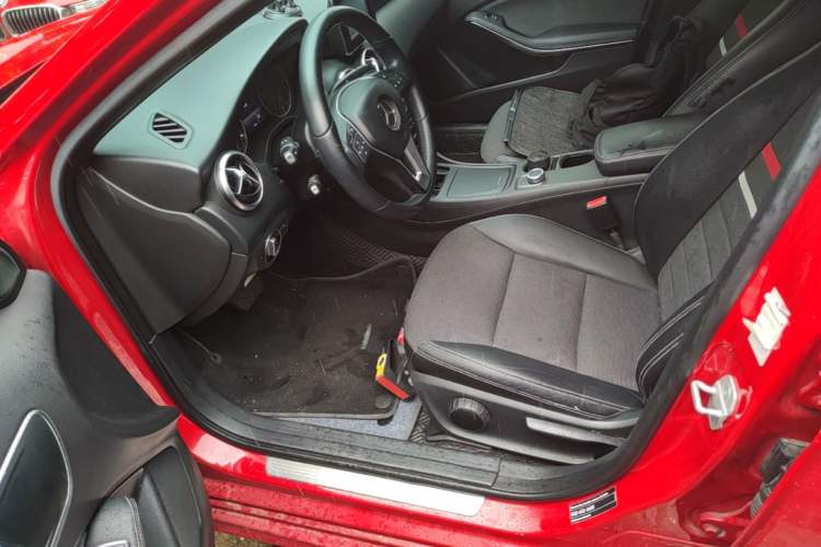 Used Mercedes-Benz A-Class 2013 A 180 Fashion Model Driver Seat