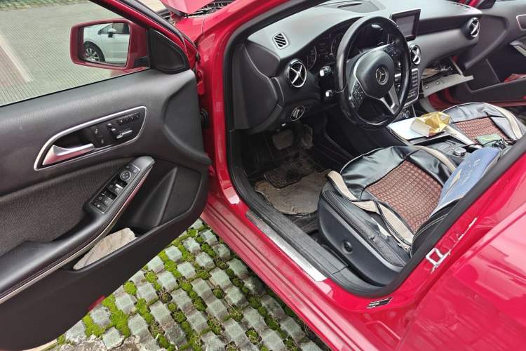 Used Mercedes-Benz A-Class 2013 A 180 Fashion Model Driver Seat