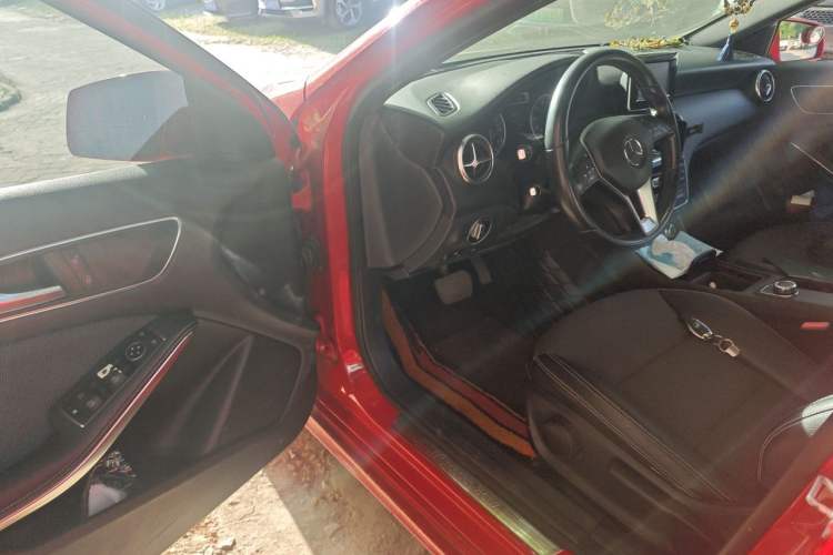 Used Mercedes-Benz A-Class 2013 A 180 Fashion Model Driver Seat