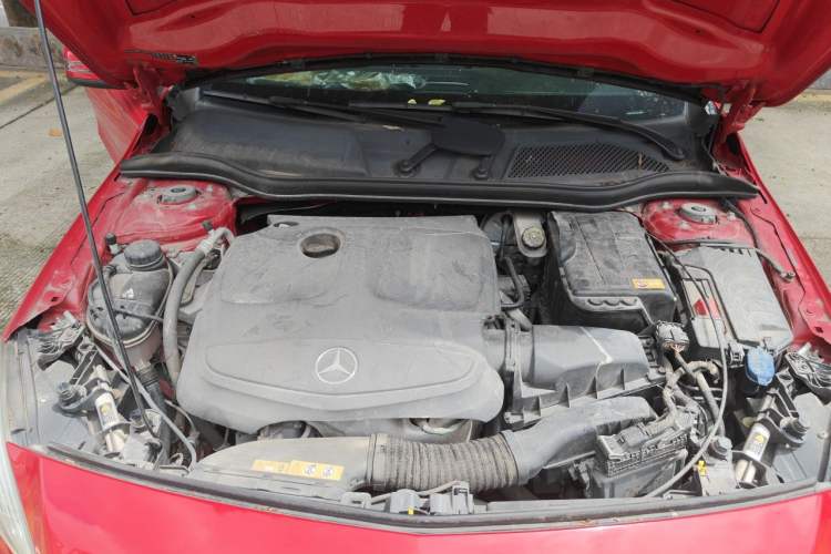 Used Mercedes-Benz A-Class 2013 A 200 Urban Edition Engine Bay