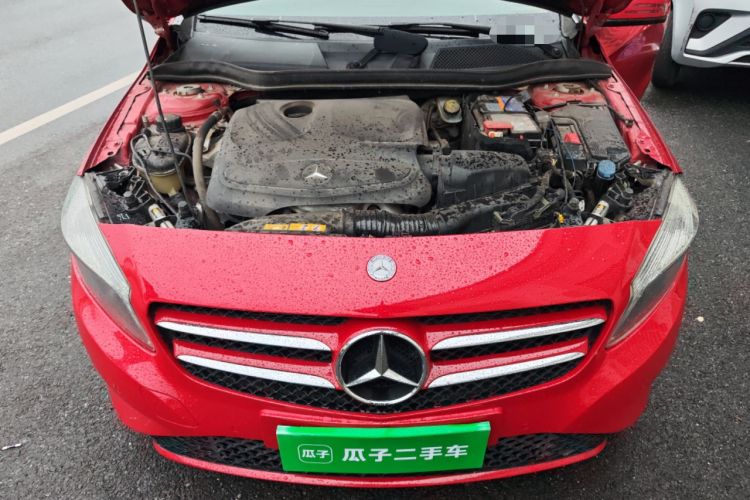 Used Mercedes-Benz A-Class 2013 A 180 Fashion Model Engine Bay