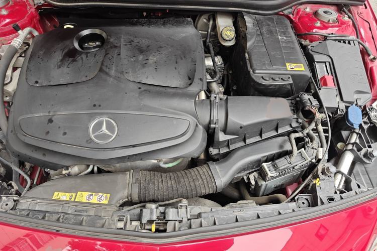 Used Mercedes-Benz A-Class 2013 A 180 Fashion Model Engine Bay
