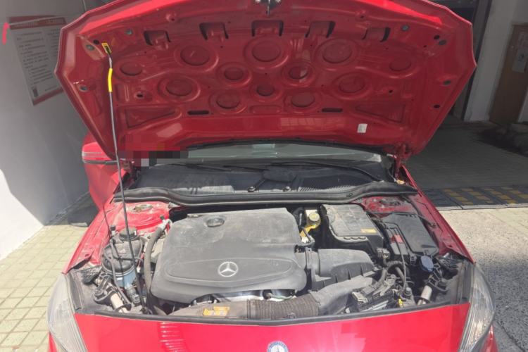Used Mercedes-Benz A-Class 2013 A 180 Fashion Model Engine Bay