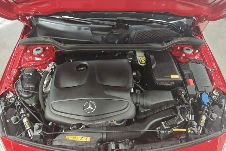 Used Mercedes-Benz A-Class 2013 A 200 Urban Edition Engine Bay