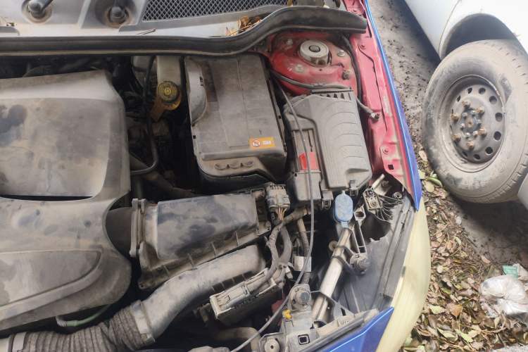 Used Mercedes-Benz A-Class 2013 A 180 Fashion Model Engine Bay Left
