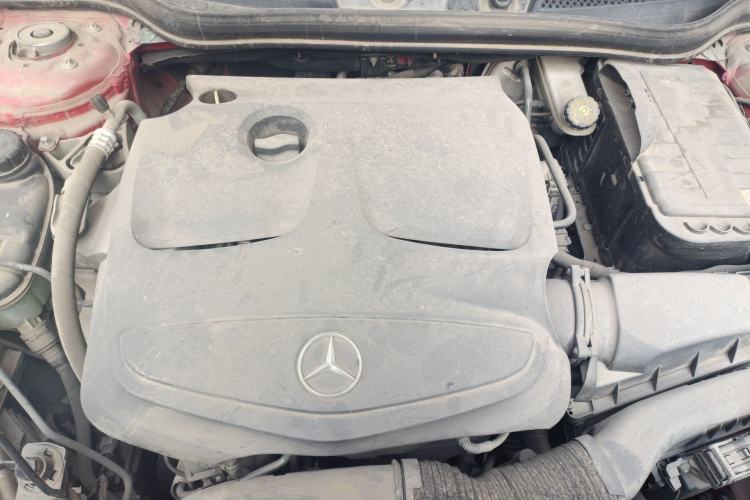 Used Mercedes-Benz A-Class 2013 A 180 Fashion Model Engine Bay