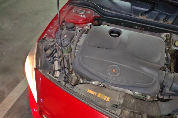 Used Mercedes-Benz A-Class 2013 A 180 Fashion Model Engine Bay Right