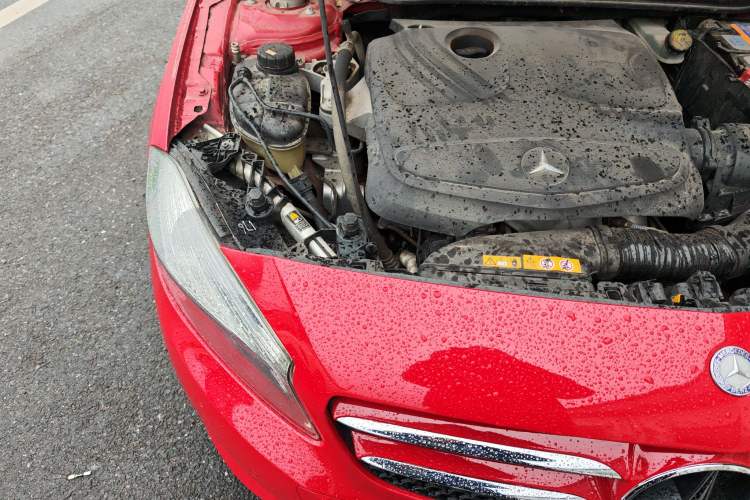 Used Mercedes-Benz A-Class 2013 A 180 Fashion Model Engine Bay Right