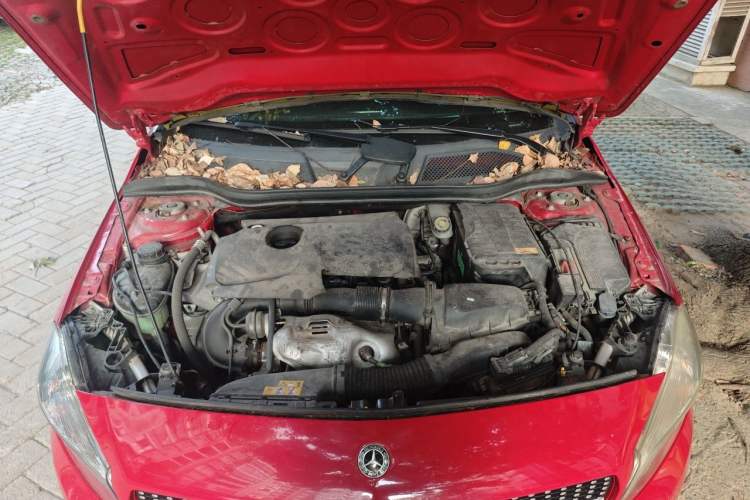 Used Mercedes-Benz A-Class 2013 A 180 Fashion Model Engine Bay