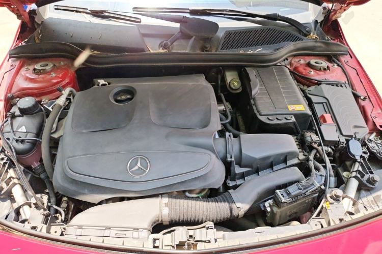 Used Mercedes-Benz A-Class 2013 A 180 Fashion Model Engine Bay