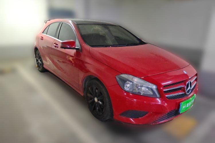 Used Mercedes-Benz A-Class 2013 A 180 Fashion Model Front Right 45 Deg