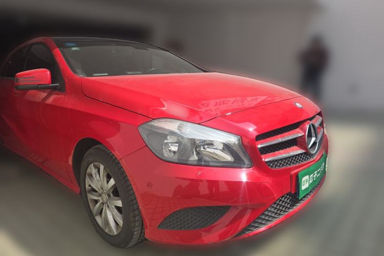 Used Mercedes-Benz A-Class 2013 A 180 Fashion Model Front Right 45 Deg