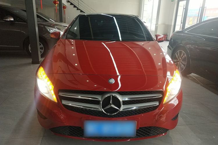 Used Mercedes-Benz A-Class 2013 A 200 Urban Edition Front