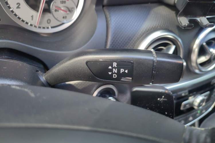 Used Mercedes-Benz A-Class 2013 A 200 Urban Edition Gear Lever
