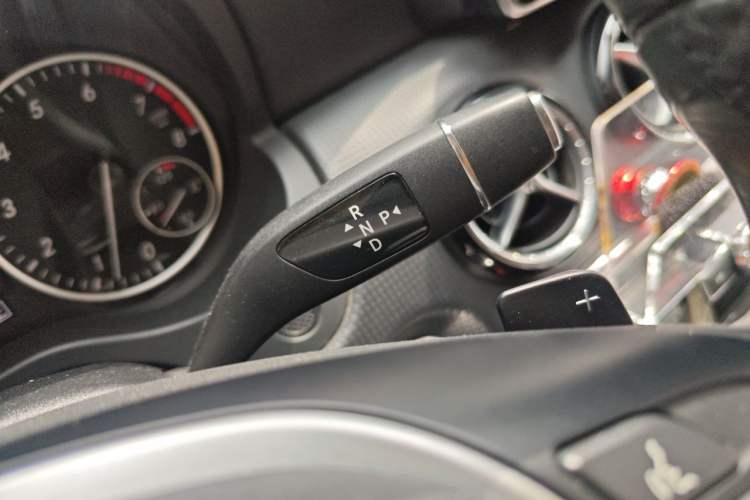 Used Mercedes-Benz A-Class 2013 A 180 Fashion Model Gear Lever