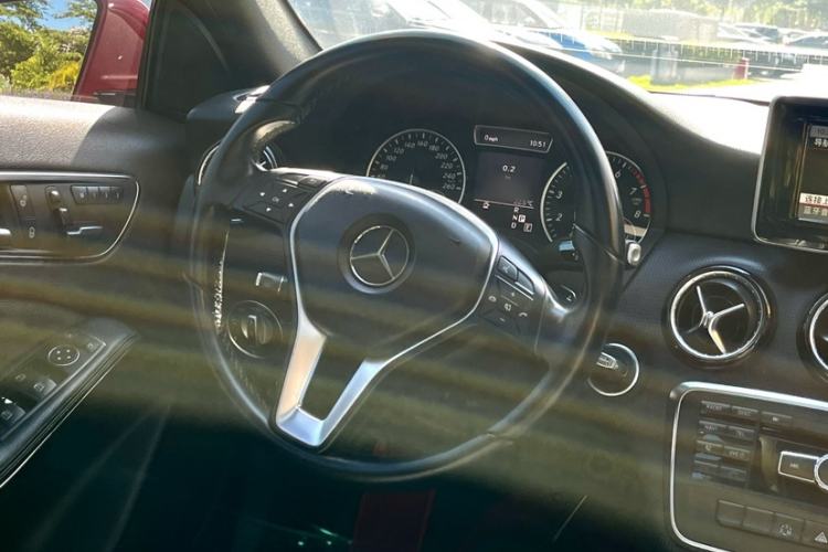 Used Mercedes-Benz A-Class 2013 A 180 Fashion Model Interior 2