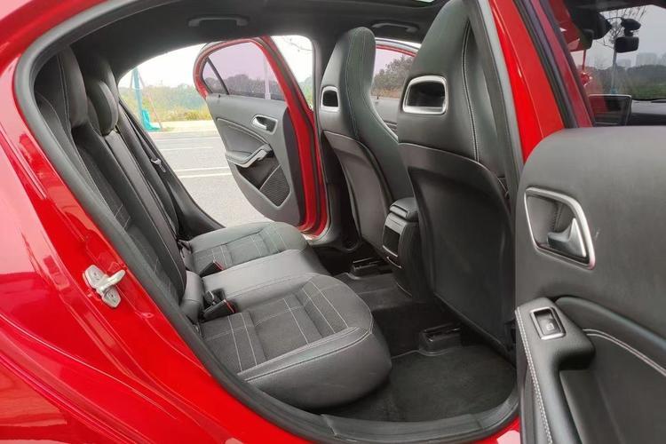 Used Mercedes-Benz A-Class 2013 A 200 Urban Edition Interior 3
