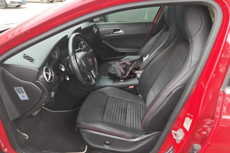 Used Mercedes-Benz A-Class 2013 A 200 Urban Edition Left Front Seat