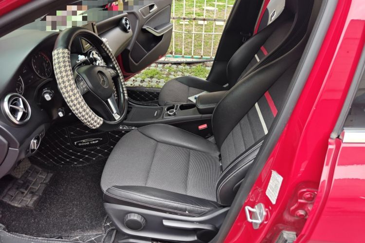 Used Mercedes-Benz A-Class 2013 A 180 Fashion Model Left Front Seat