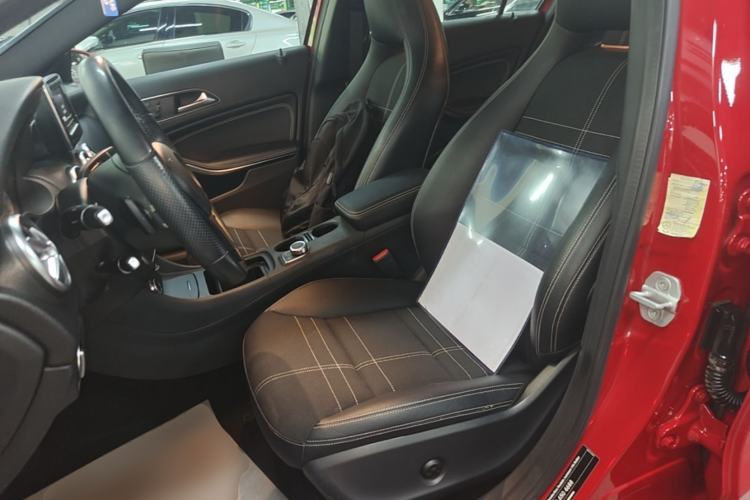 Used Mercedes-Benz A-Class 2013 A 200 Urban Edition Left Front Seat