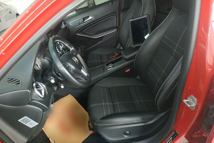 Used Mercedes-Benz A-Class 2013 A 200 Urban Edition Left Front Seat