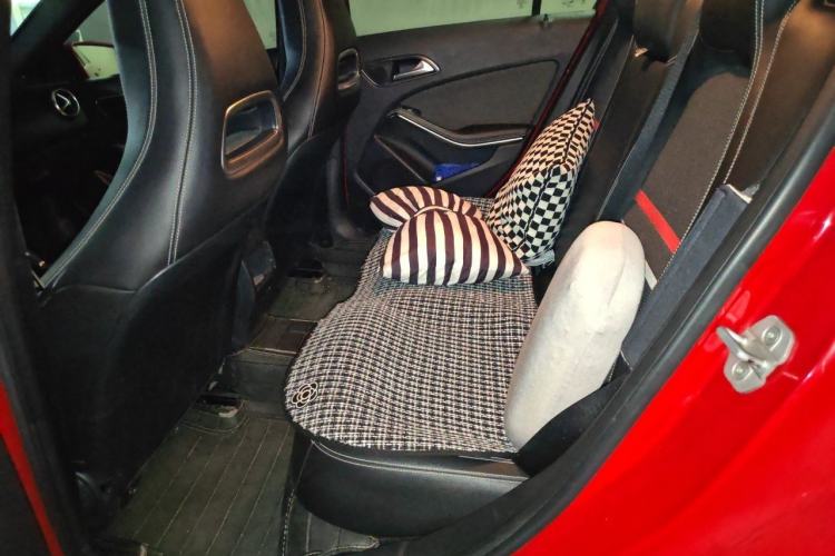 Used Mercedes-Benz A-Class 2013 A 180 Fashion Model Left Rear Seat