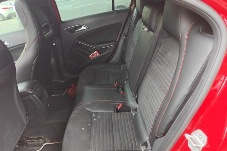 Used Mercedes-Benz A-Class 2013 A 200 Urban Edition Left Rear Seat