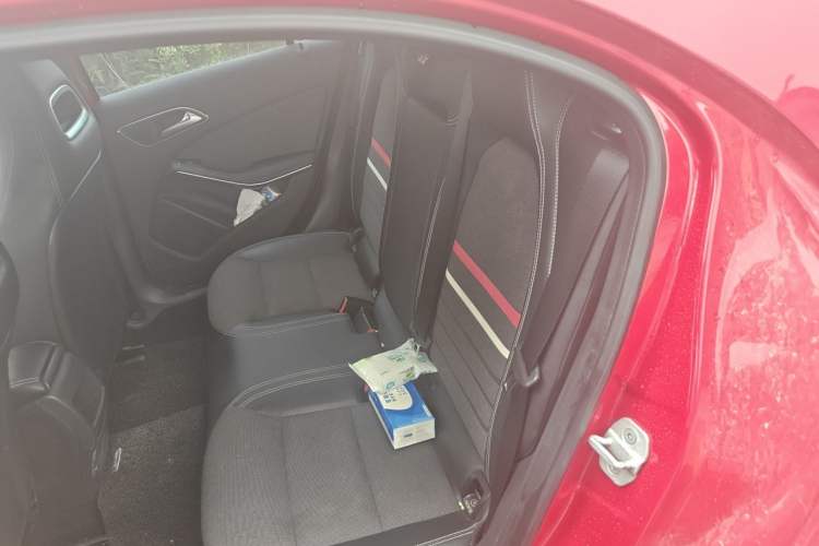 Used Mercedes-Benz A-Class 2013 A 180 Fashion Model Left Rear Seat