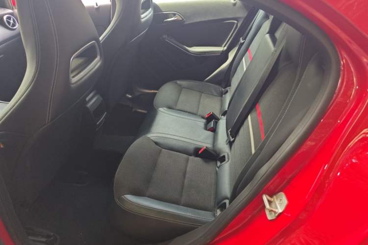 Used Mercedes-Benz A-Class 2013 A 180 Fashion Model Left Rear Seat