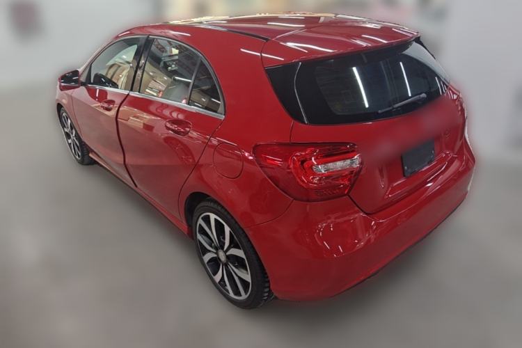 Used Mercedes-Benz A-Class 2013 A 200 Urban Edition Rear Left 45 Deg