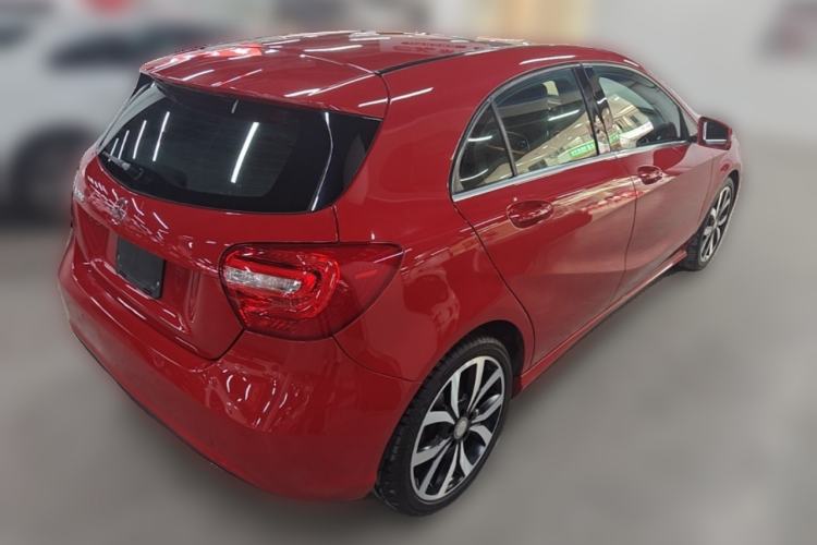 Used Mercedes-Benz A-Class 2013 A 200 Urban Edition Rear Right 45 Deg