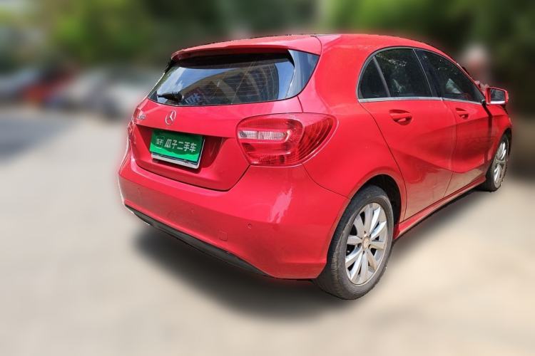 Used Mercedes-Benz A-Class 2013 A 180 Fashion Model Rear Right 45 Deg