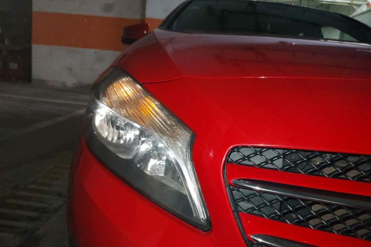 Used Mercedes-Benz A-Class 2013 A 180 Fashion Model Right Front Headlight