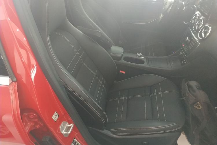 Used Mercedes-Benz A-Class 2013 A 200 Urban Edition Right Front Seat