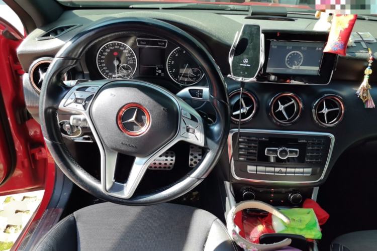 Used Mercedes-Benz A-Class 2013 A 180 Fashion Model Steering Wheel