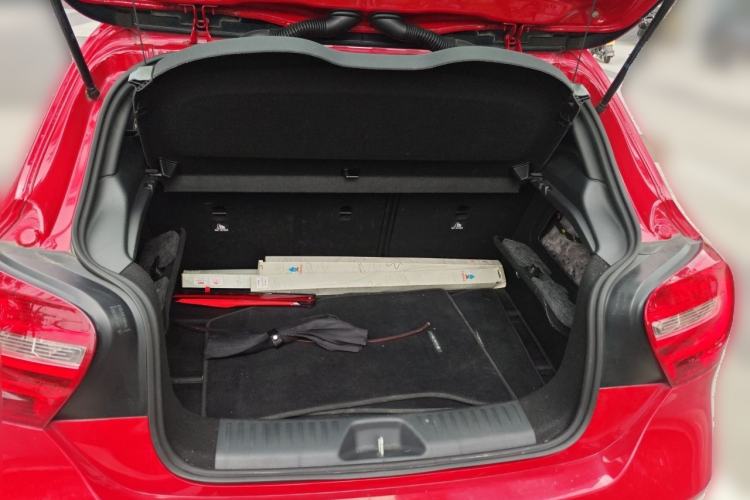 Used Mercedes-Benz A-Class 2013 A 180 Fashion Model Trunk