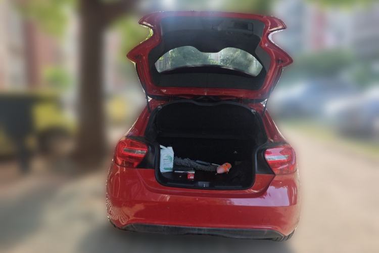 Used Mercedes-Benz A-Class 2013 A 180 Fashion Model Trunk