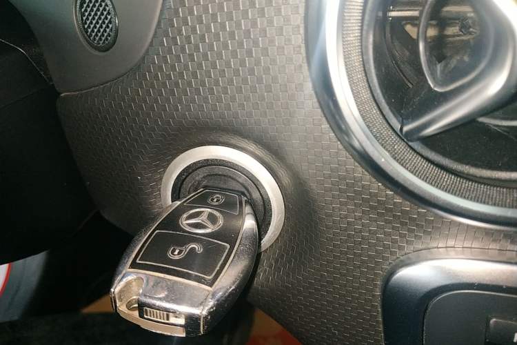 Used Mercedes-Benz A-Class 2013 A 200 Urban Edition Vehicle Key