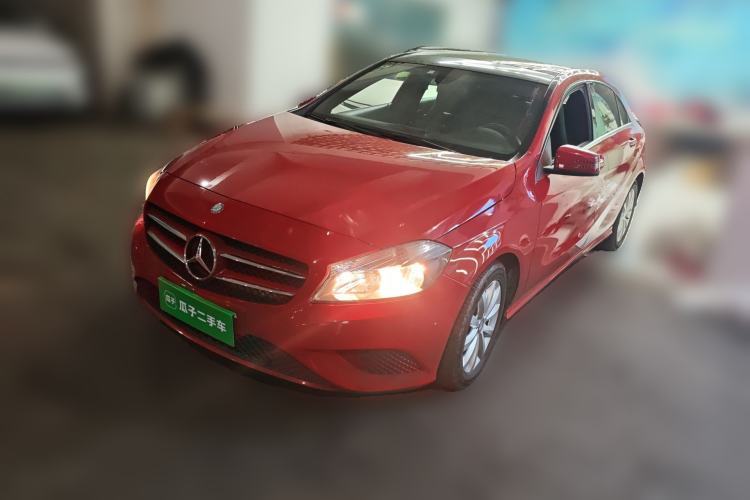 Used Mercedes-Benz A-Class 2013 A 180 Fashion Model Guazi used car, China used car export, Used car for sale, Used  cars, Cheapest cars for sale