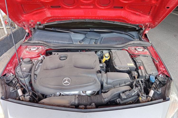 Used Mercedes-Benz A-Class 2013 A 180 Fashion Model Engine Bay