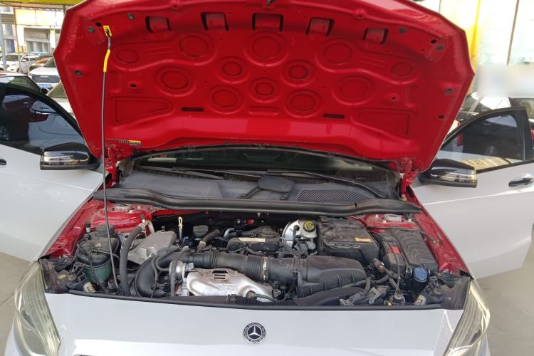 Used Mercedes-Benz A-Class 2013 A 200 Urban Edition Engine Bay