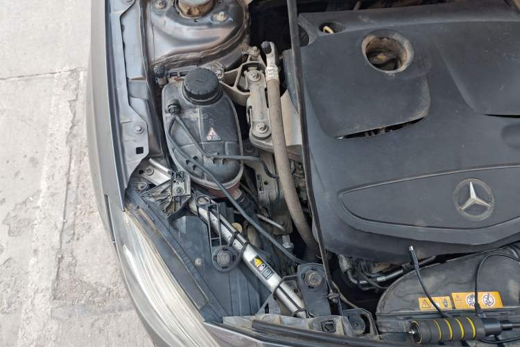 Used Mercedes-Benz A-Class 2013 A 200 Urban Edition Engine Bay Right