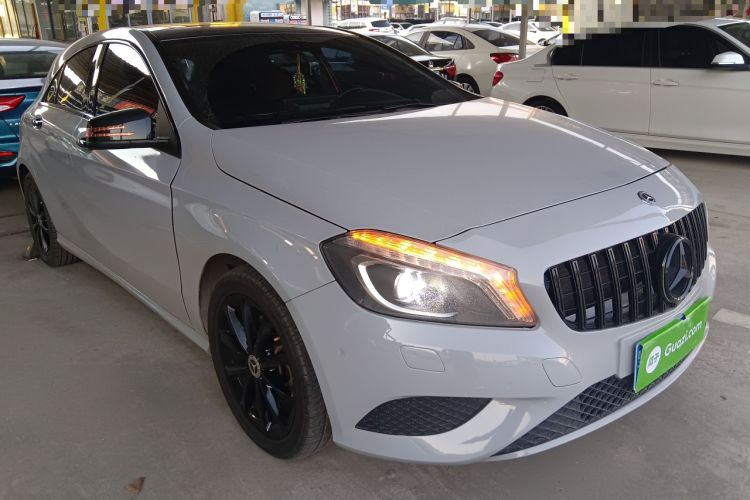 Used Mercedes-Benz A-Class 2013 A 200 Urban Edition Exterior 2