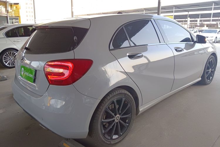 Used Mercedes-Benz A-Class 2013 A 200 Urban Edition Exterior 5