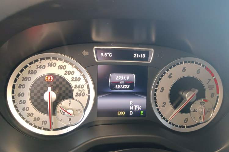Used Mercedes-Benz A-Class 2013 A 200 Urban Edition Instrument Cluster