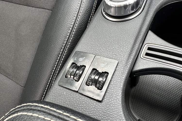 Used Mercedes-Benz A-Class 2013 A 180 Fashion Model Interior 1
