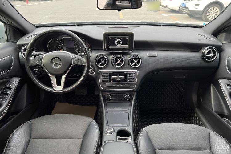 Used Mercedes-Benz A-Class 2013 A 180 Fashion Model Interior 2