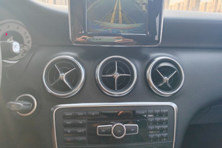 Used Mercedes-Benz A-Class 2013 A 200 Urban Edition Interior 6